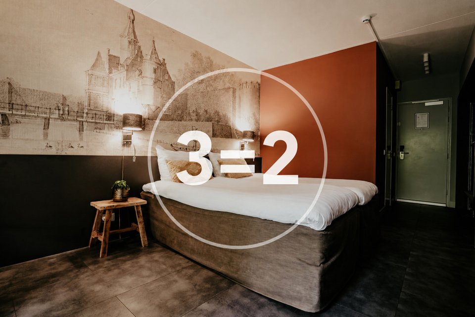 3is2.jpg