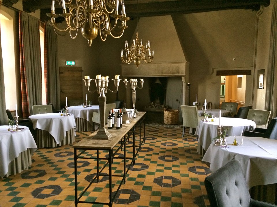 4.Kasteel Ridderzaal 1-min.JPG